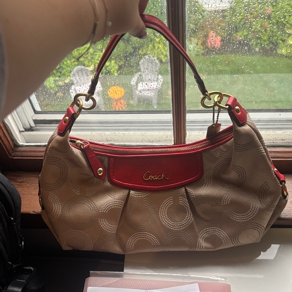 Coach Red and Cream Shoulder Bag - Picture 1 of 14